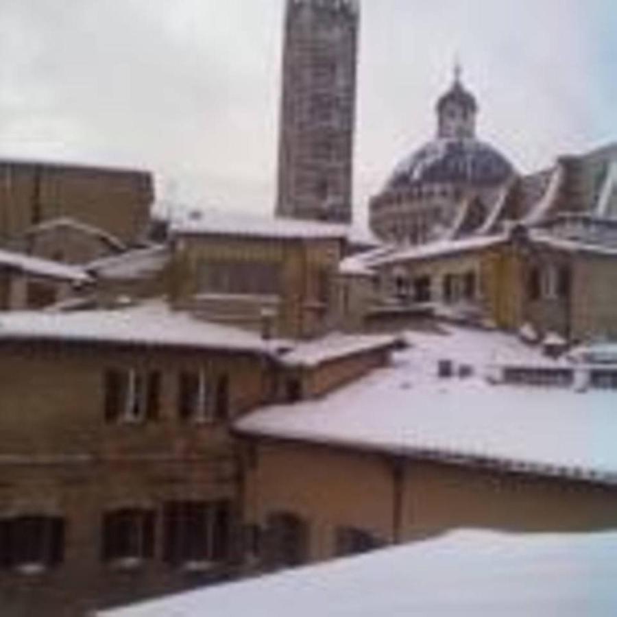 B&B Simonetta เซียนา ภายนอก รูปภาพ
