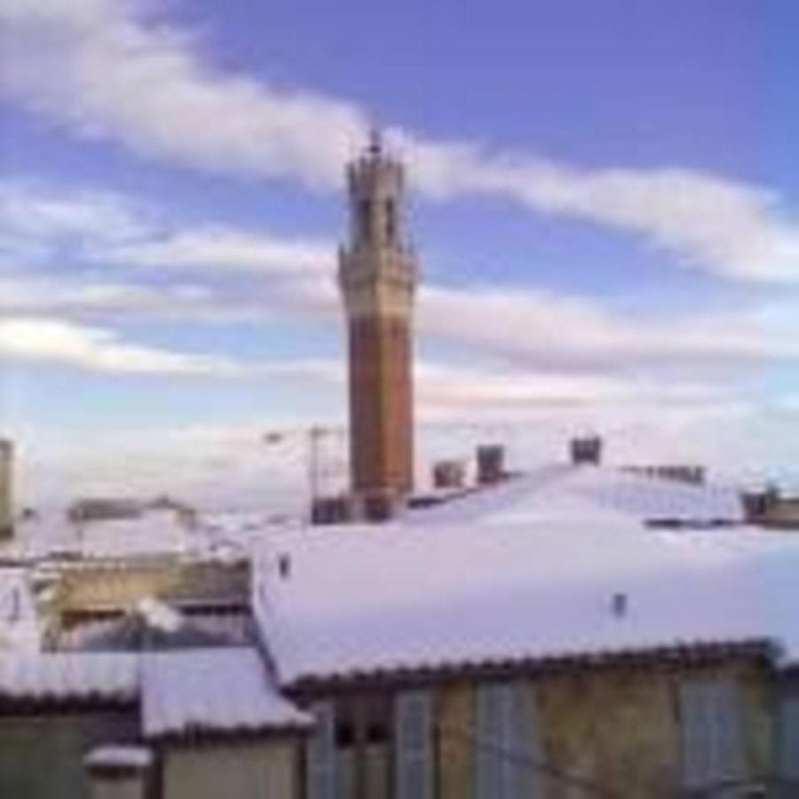 B&B Simonetta เซียนา ภายนอก รูปภาพ